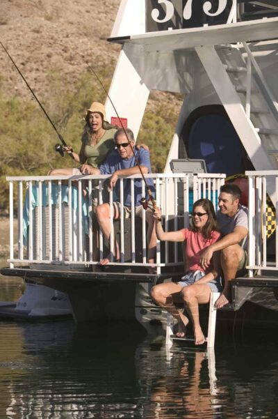 Houseboating with Forever Resorts, the Perfect Anytime Couples Vacation