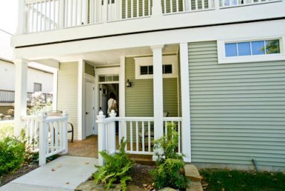 Romantic Retreats for Wheelers and Slow Walkers